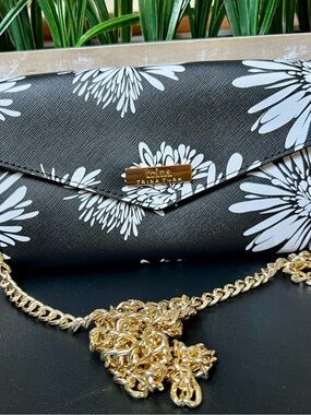 TRINA TURK Black & White Floral Crossbody Wallet Clutch Bag